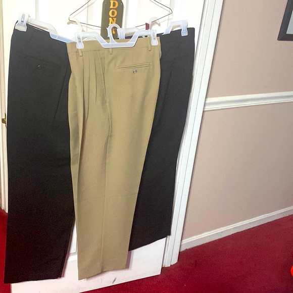 Bergamo, Preferred, Louis Raphael bundle of mens dress pants; size: 32W, 29L - Picture 1 of 12